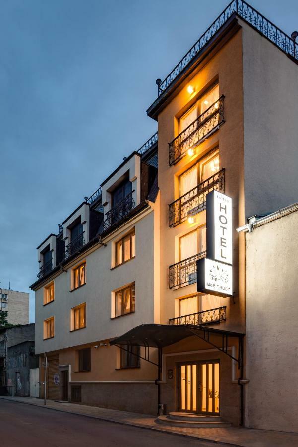 Family Hotel Anna Ruse Exterior foto